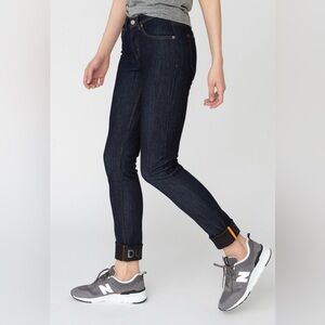 DU/ER DU/ER All-Weather Denim Slim Heritage Rinse W's size 6 waterproof